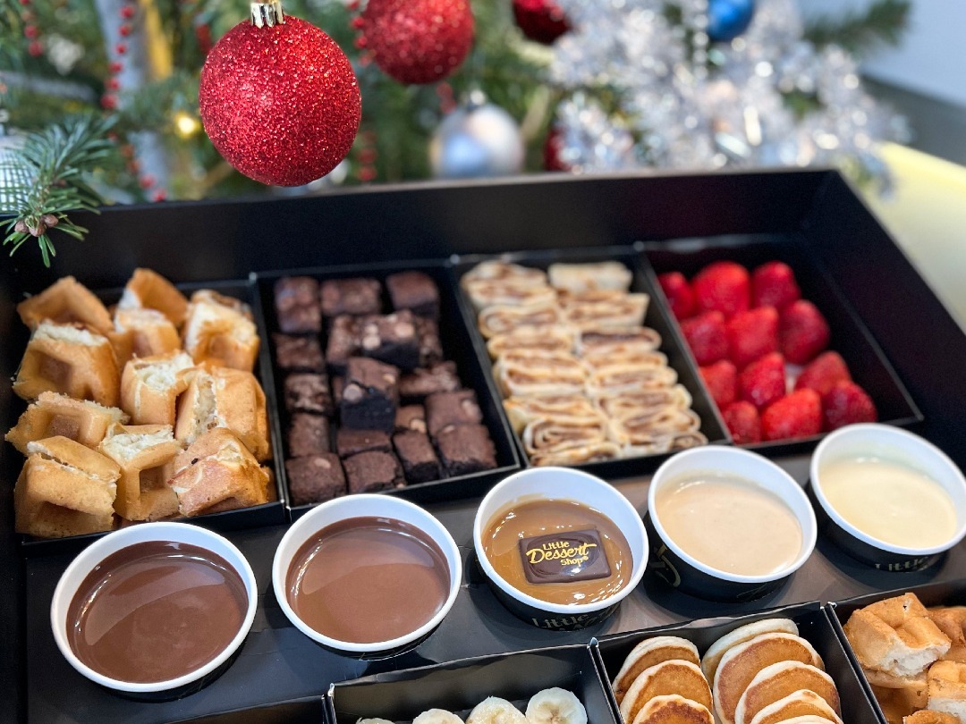 Pre-order Your Dunking Box and Take The Hassle Out Of Hosting this Christmas!