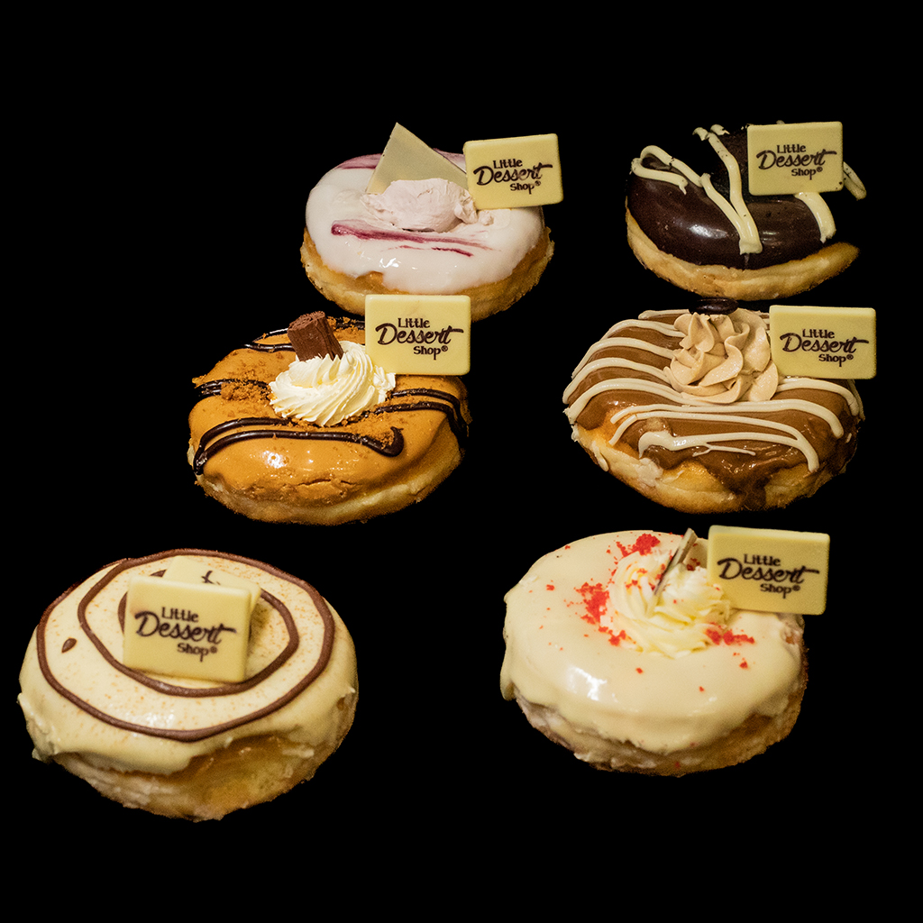 6 Doughnuts Little Dessert Shop