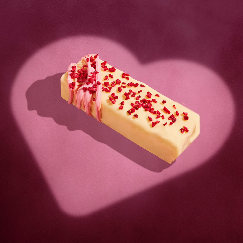 Berry Me in Velvet Cake Slab