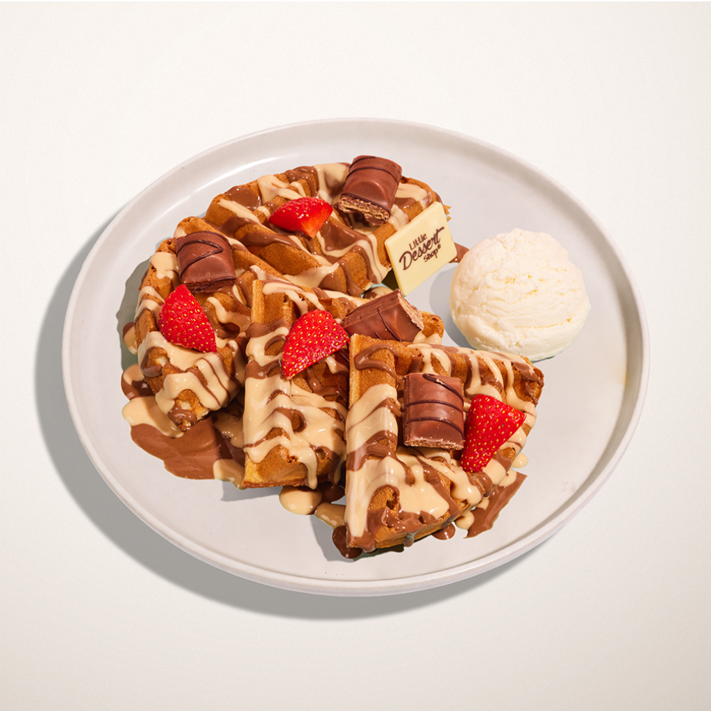 Strawberry Kinder® Waffle