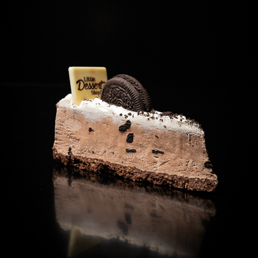 Cookies & Cream Cheesecake Little Dessert Shop