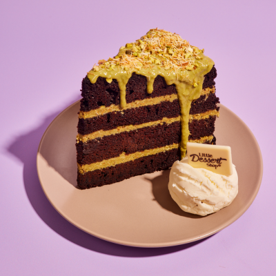 Dubai Chocolate Fudge Cake
